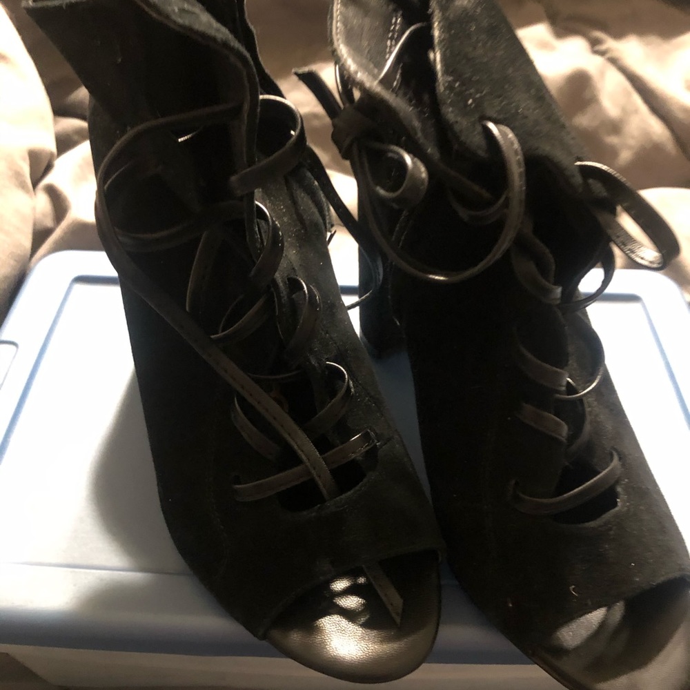 Sam Aldeman peep toe suede pumps
